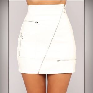 White Faux Leather Mini Skirt with Zipper Detailing
